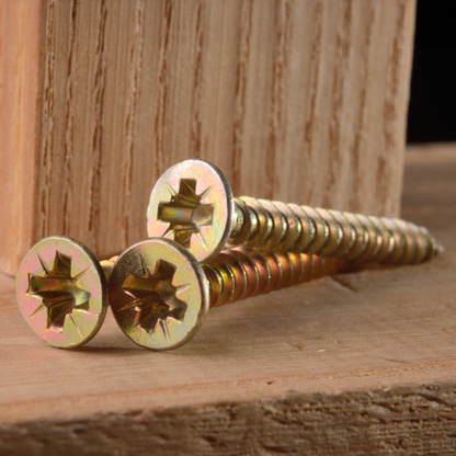 Multi-Purpose Wood Screws Yellow Zinc Passivated (YZP) - Pozi Head Countersunk - High Performance Outdoor Decking, Fencing & Timber Fixings - Rust Resistant - Assorted Sizes (Pack of 20, 100, 200, 500) - DIYUK